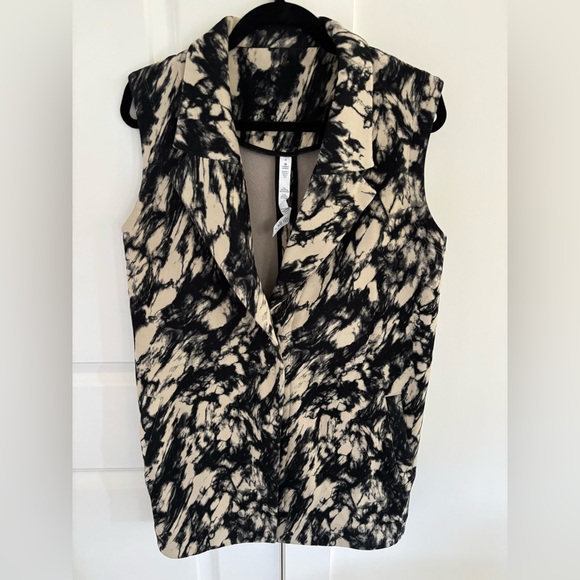 Lululemon Granite Mojave Blazer Vest - Picture 2 of 7